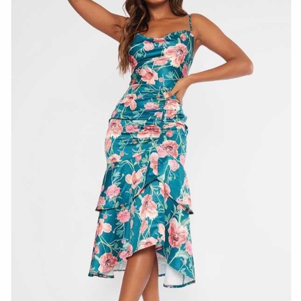 Grren Floral Print Dress ☘️🌸🌺